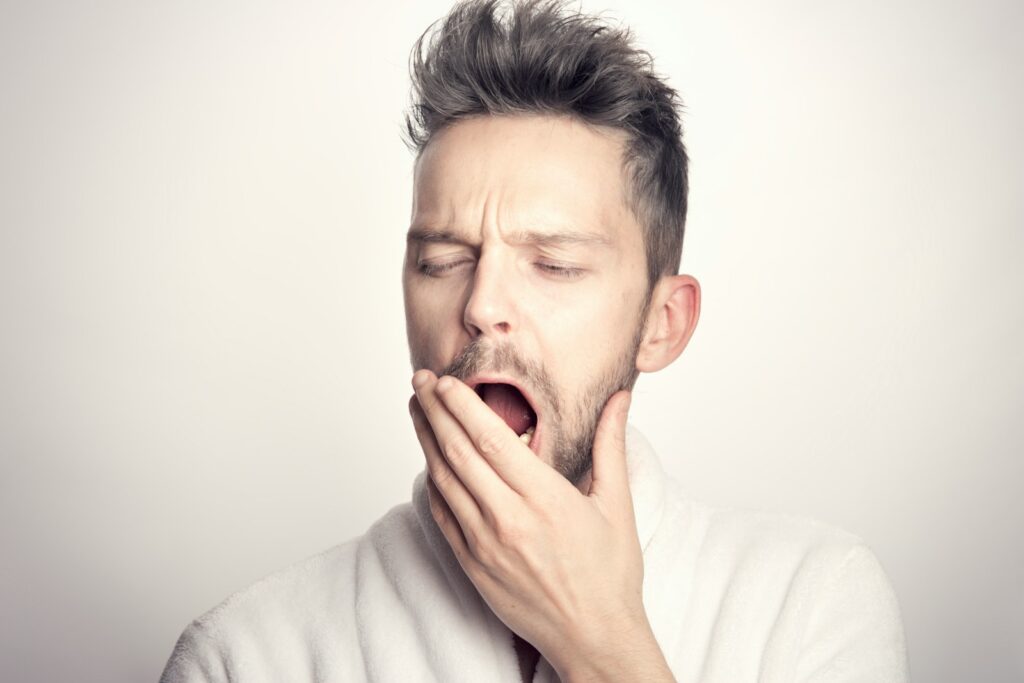 how does insomnia start and what therapy is available?