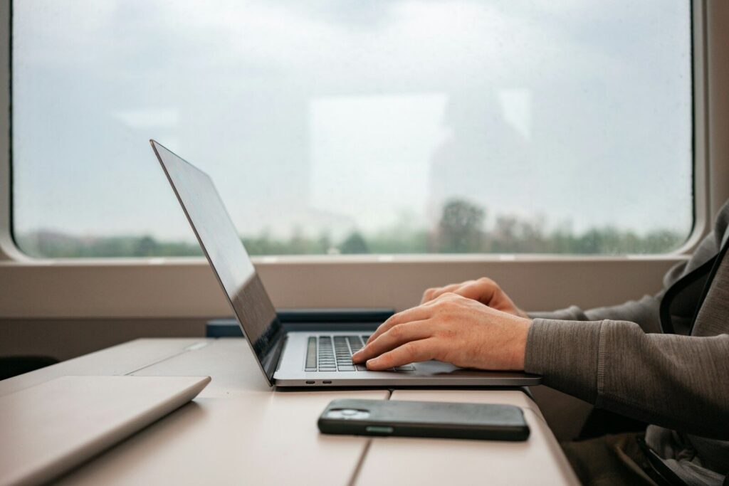 online psychotherapy for adults by UK accredited experts