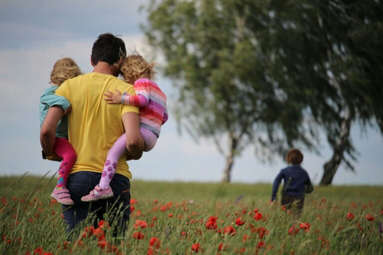 Why Traditional Parenting Advice Often Fails Neurodivergent Children